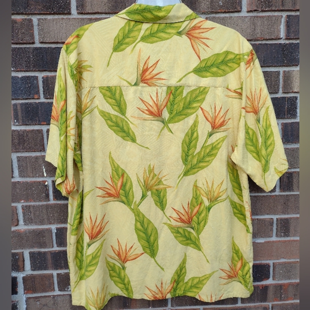 Paradise Coves Silk Hawaiian Shirt Yellow Floral Camp - Picture 4 of 7